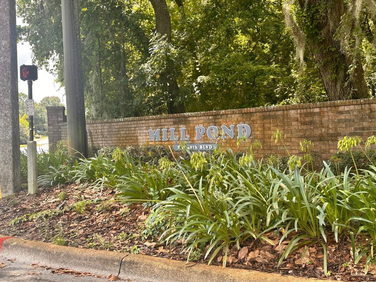 360 Nw 48th Blvd - Photo 2 of 17