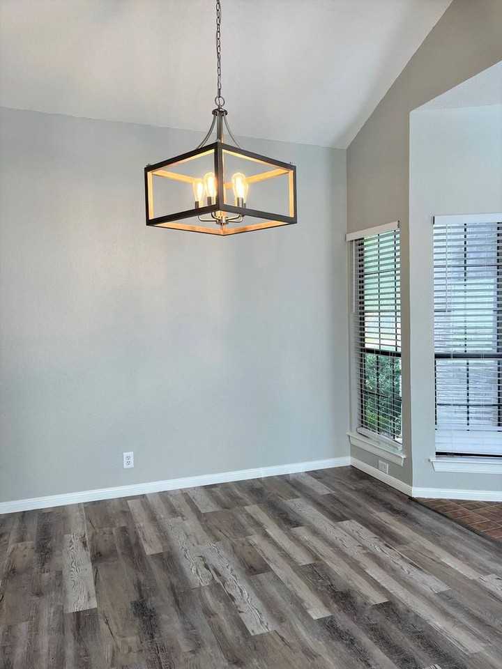 19906 Encino Briar - Photo 2 of 22