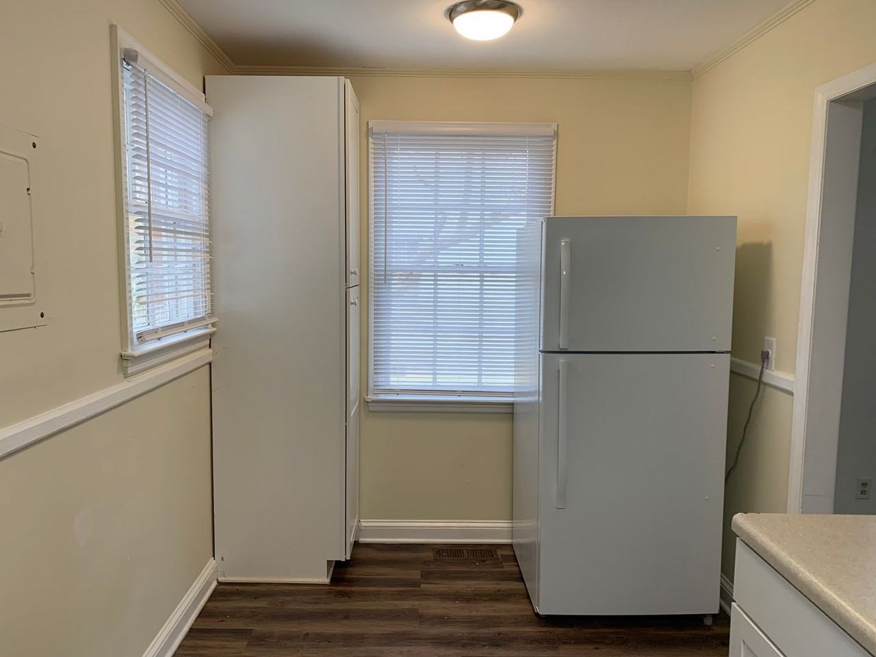 712 Hartford Rd - Photo 3 of 12
