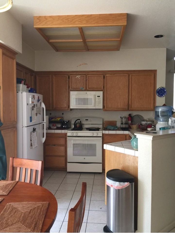 2838 Mallorca Ln - Photo 6 of 17