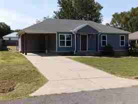 426 Summer Dr - Photo 1 of 1