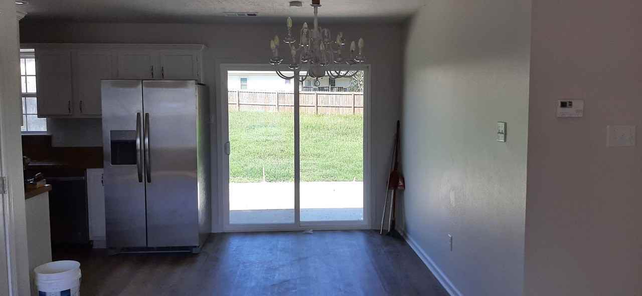 426 Summer Dr - Photo 5 of 19