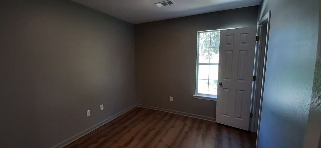 426 Summer Dr - Photo 6 of 19