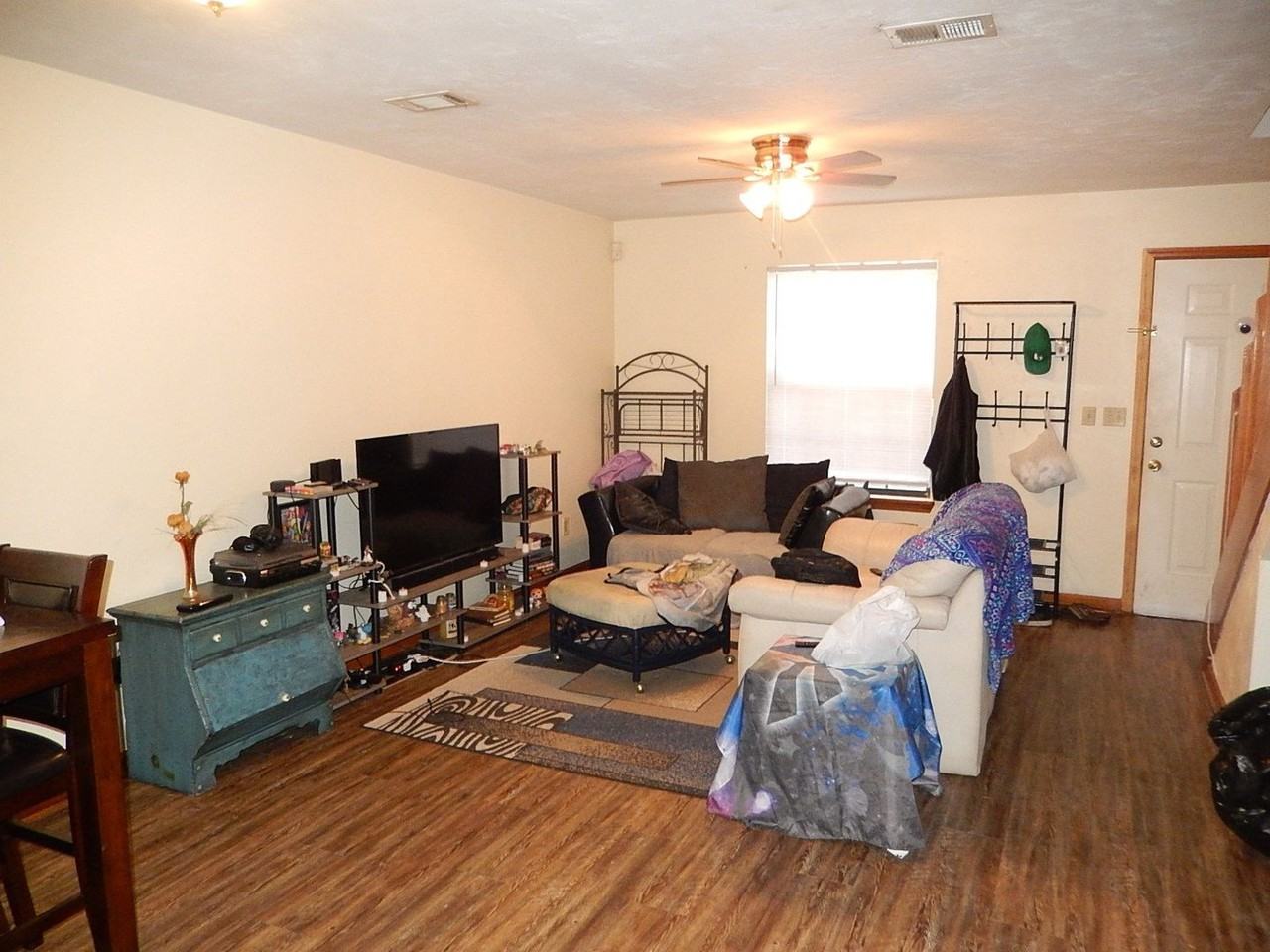 2303 Hartsfield Way - Photo 2 of 20