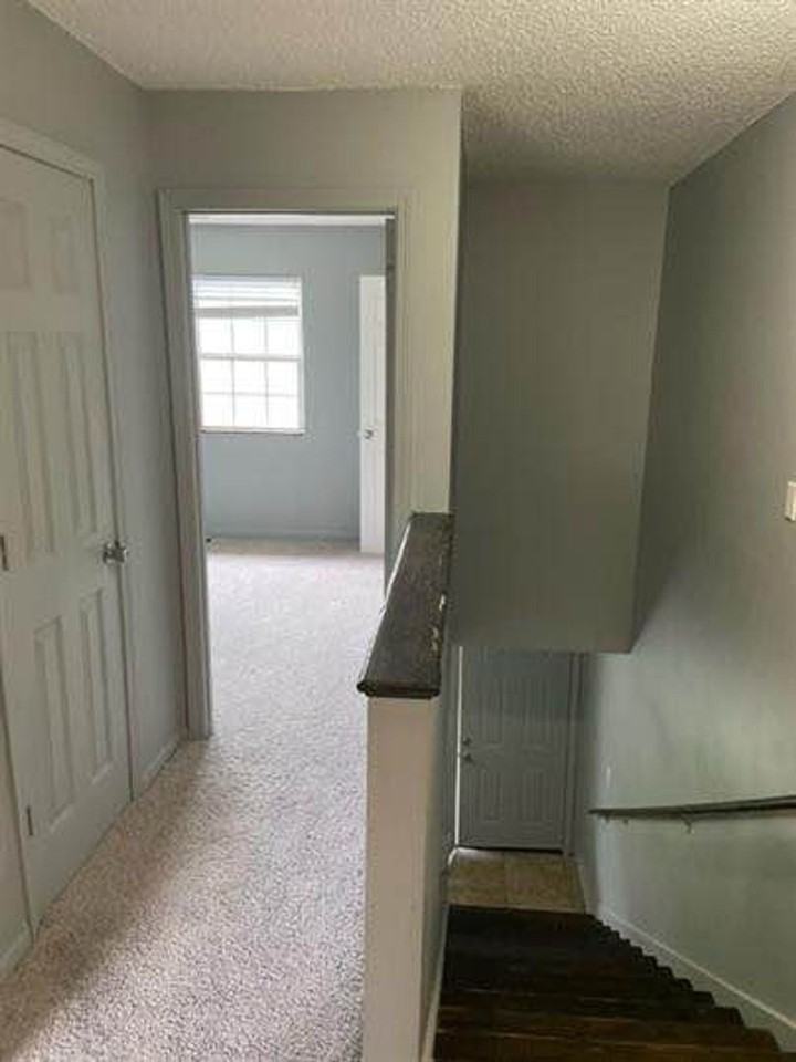 Room to Rent - Photo 6 of 10