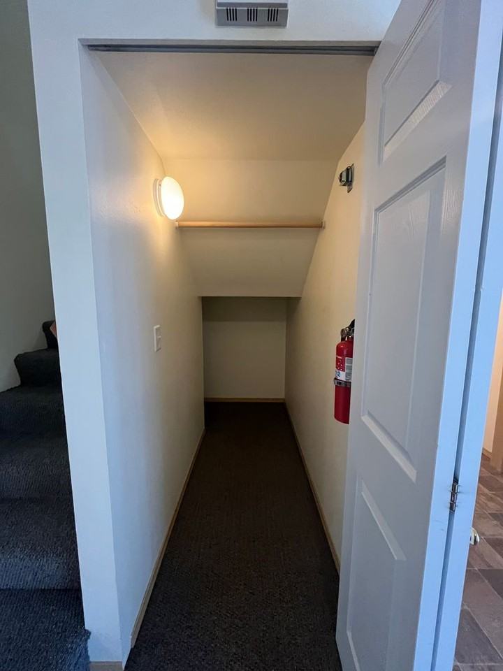 1713 Carolina St #111 - Photo 5 of 17