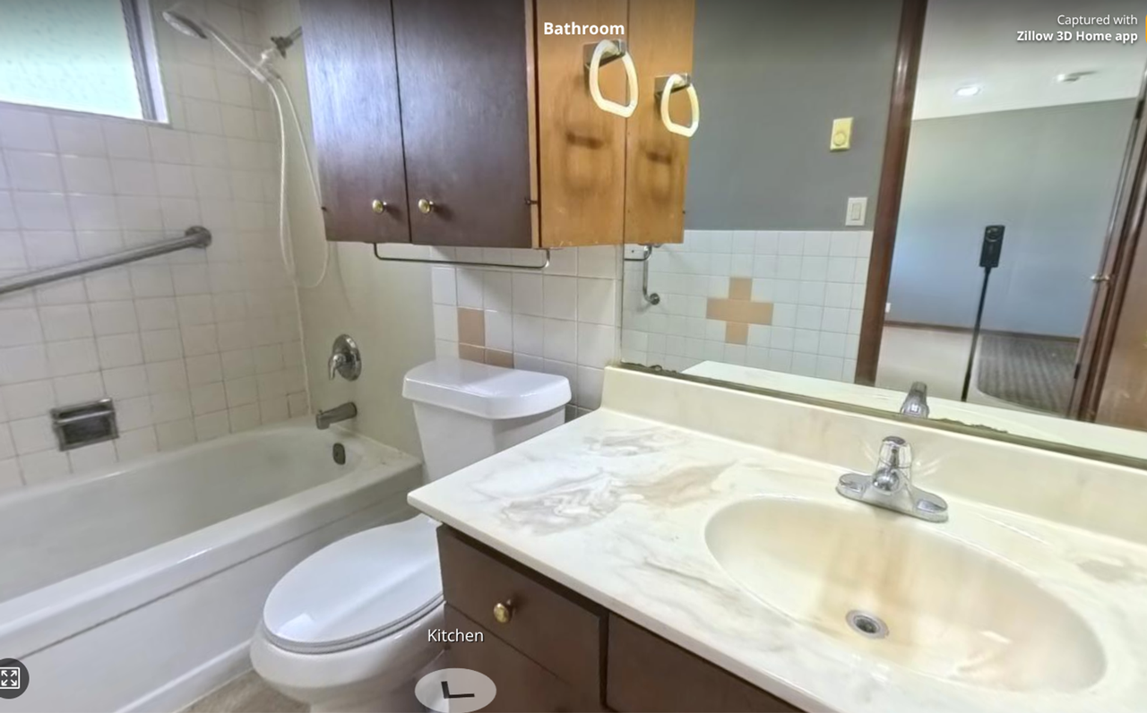 1214 S Blake St - Photo 3 of 13