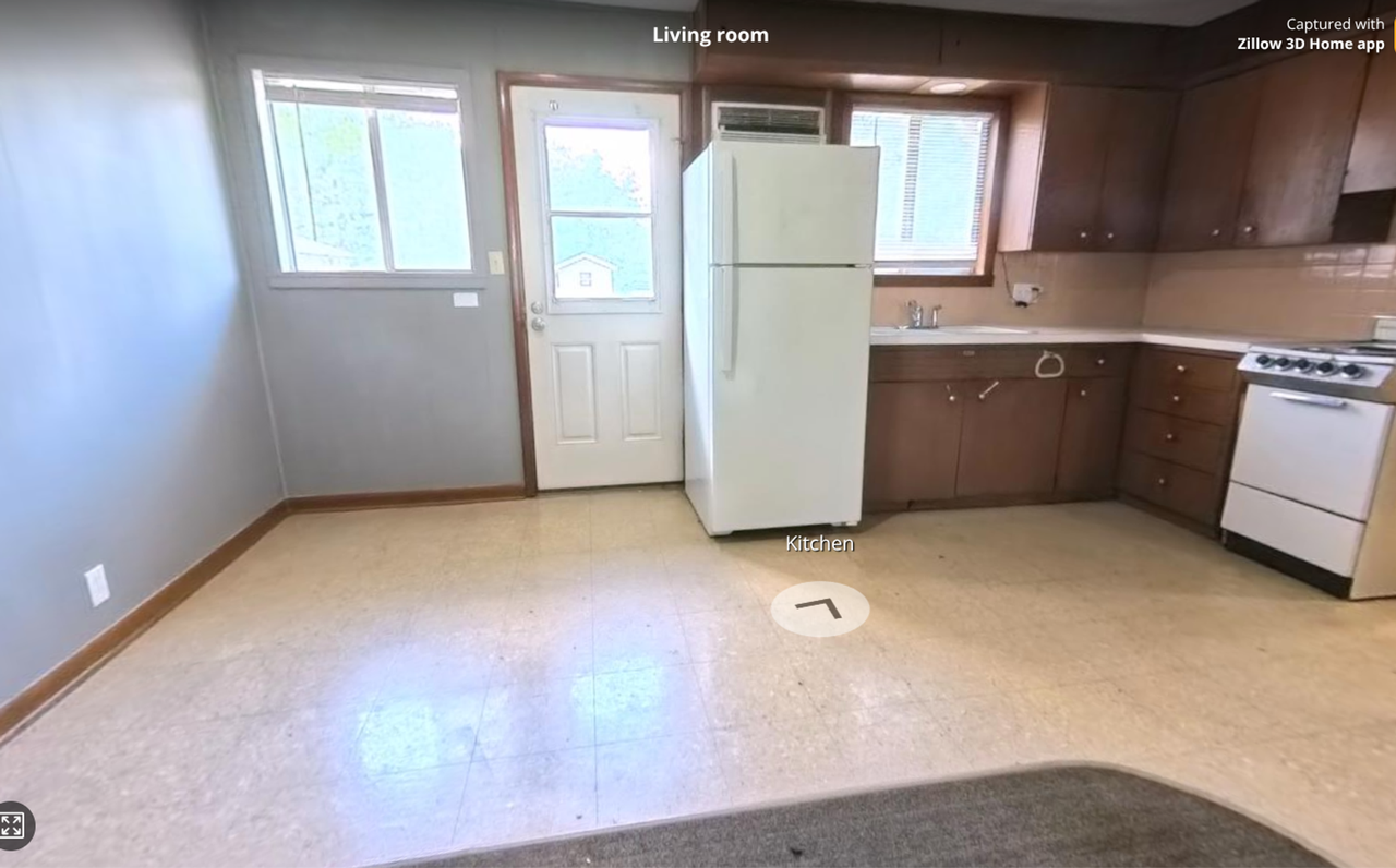 1214 S Blake St - Photo 5 of 13