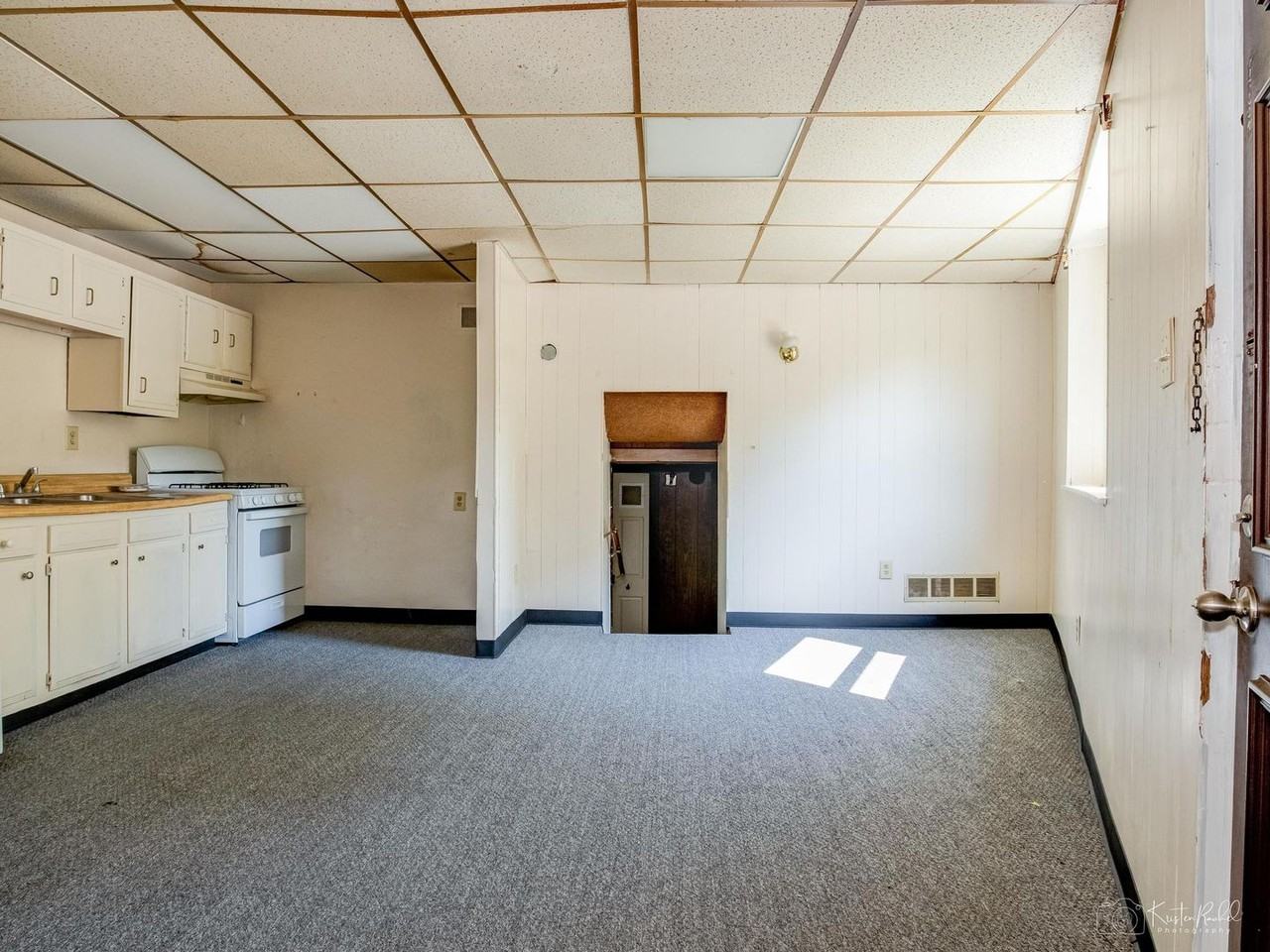 520 Glenwood Ave - Photo 2 of 11