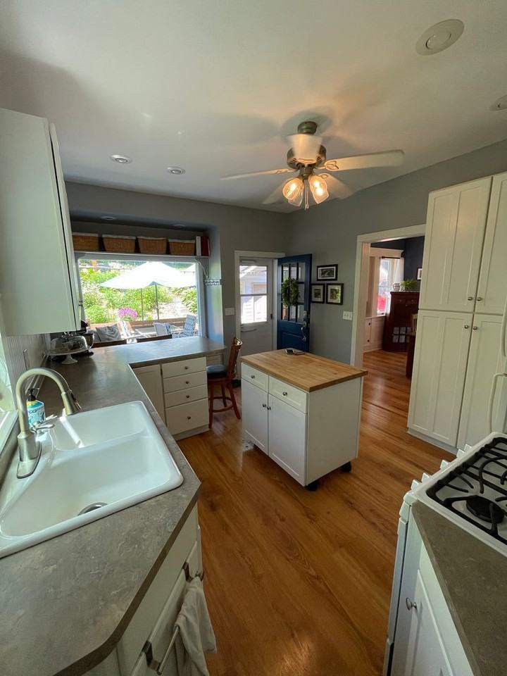 227 Isanti St - Photo 3 of 30