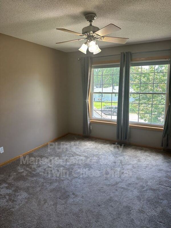 1786 Ide St - Photo 5 of 20