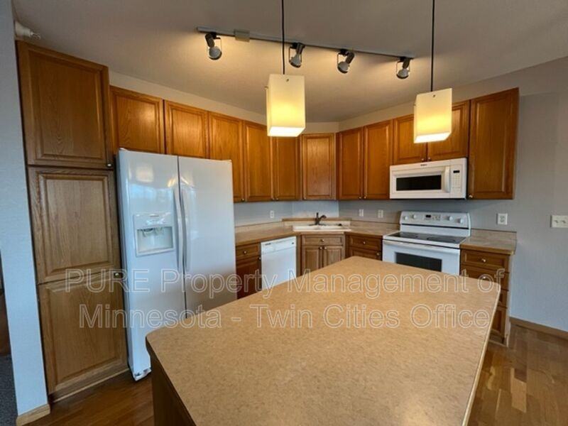 1800 Graham Ave #224 - Photo 4 of 27