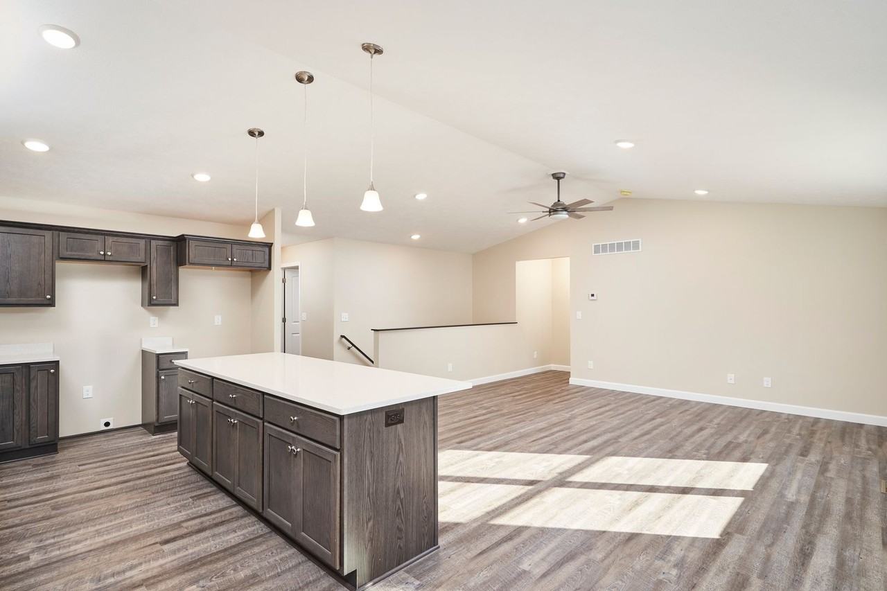 5048 Catawba Place Ln - Photo 6 of 11