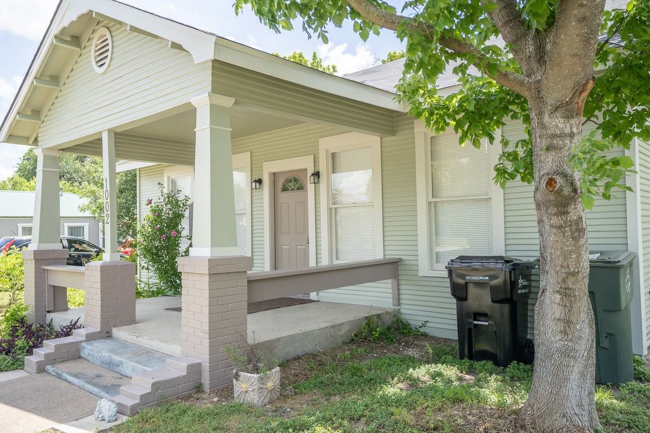 1002 S 13th St - Photo 5 of 14