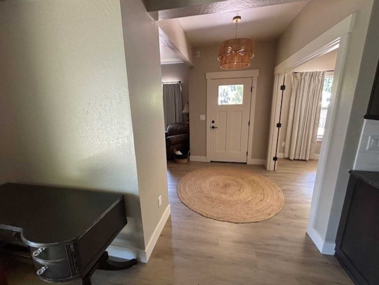 267 Talent Ave - Photo 3 of 33