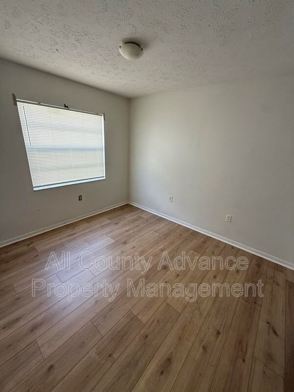 4911 Temple Heights Rd #B - Photo 5 of 6