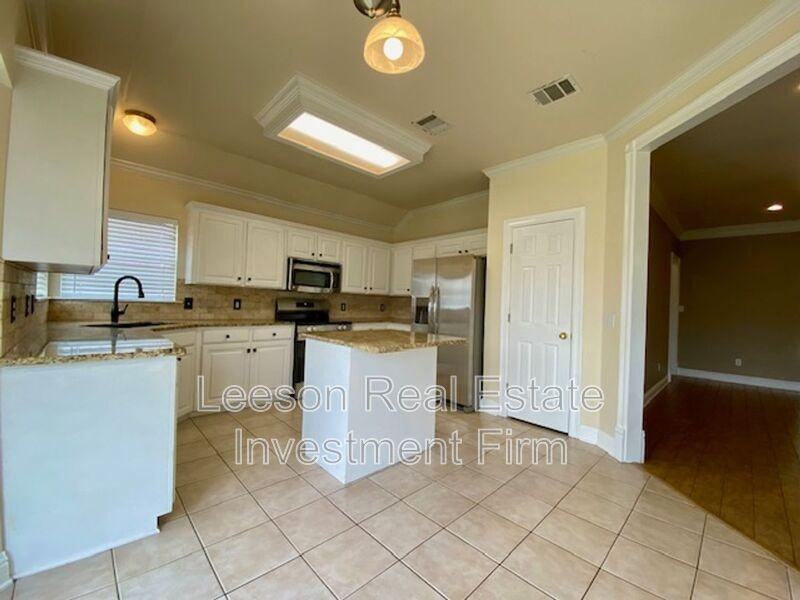 6015 Jason St - Photo 6 of 18