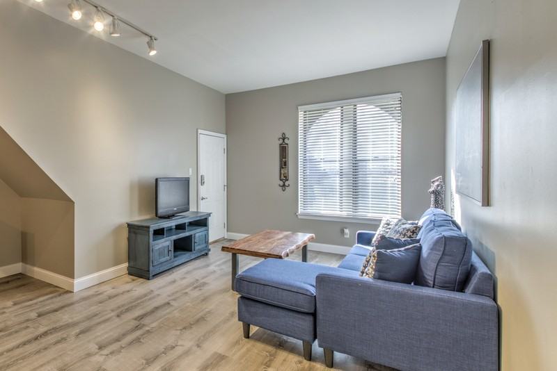 3639 Mcree Ave - Photo 6 of 23