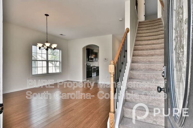 452 Rushfoil Dr - Photo 4 of 33
