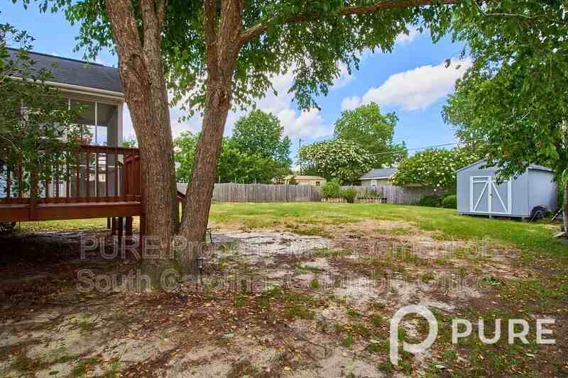 121 Fox Hollow Cir - Photo 3 of 32