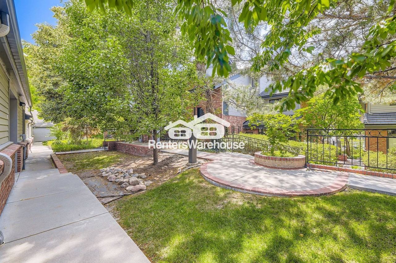 214 Madison St - Photo 2 of 28