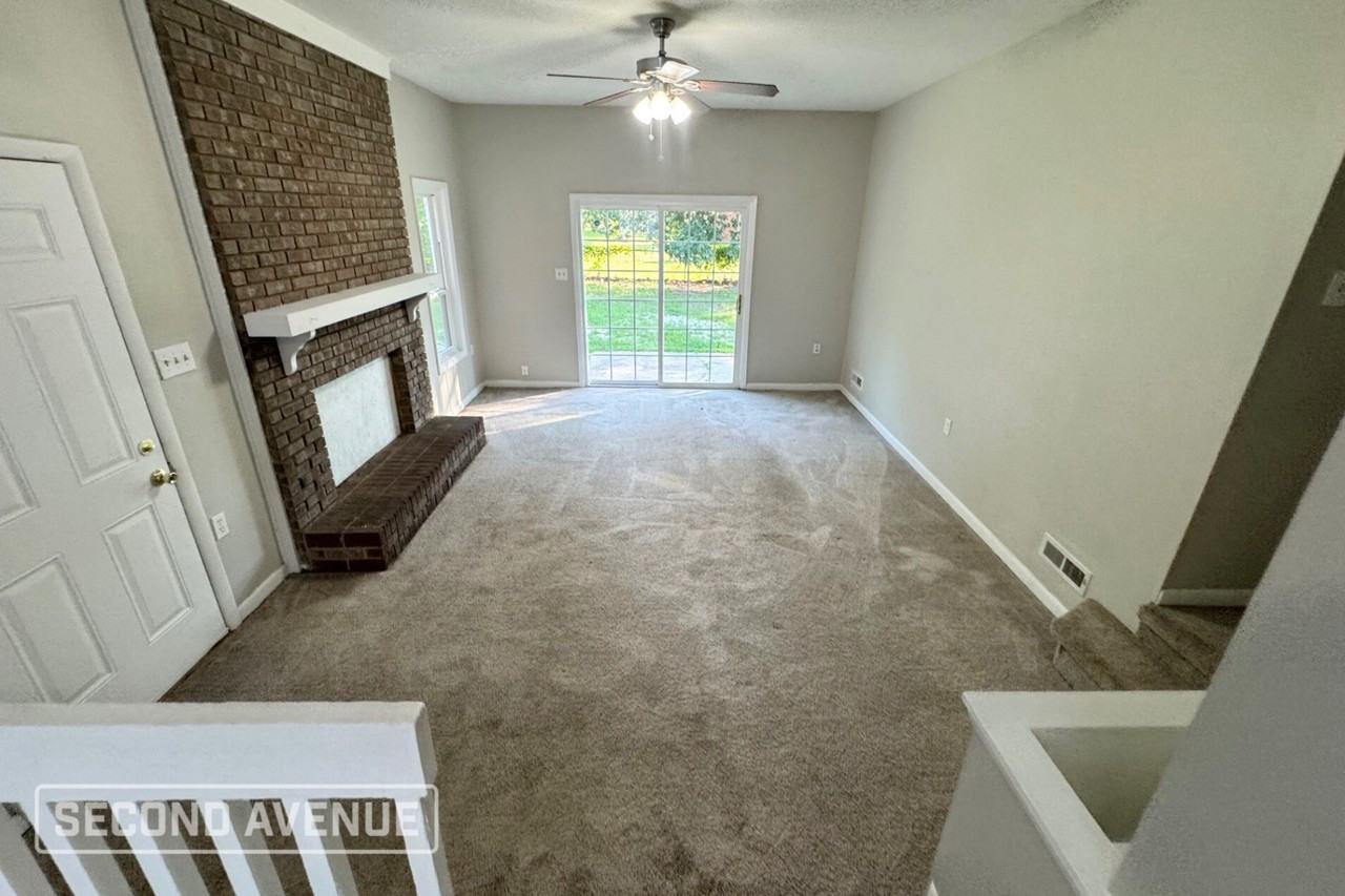 321 Nugget Ct - Photo 3 of 17
