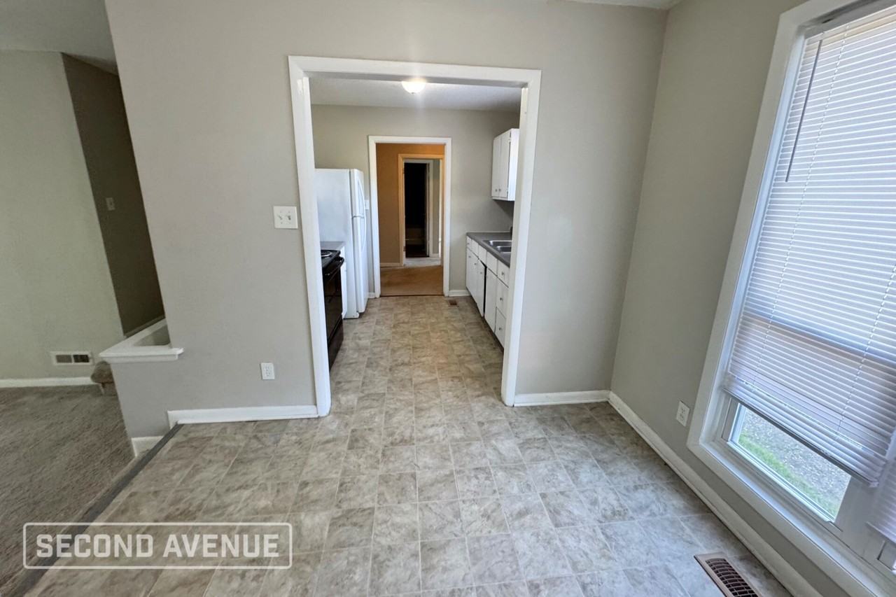 321 Nugget Ct - Photo 5 of 17
