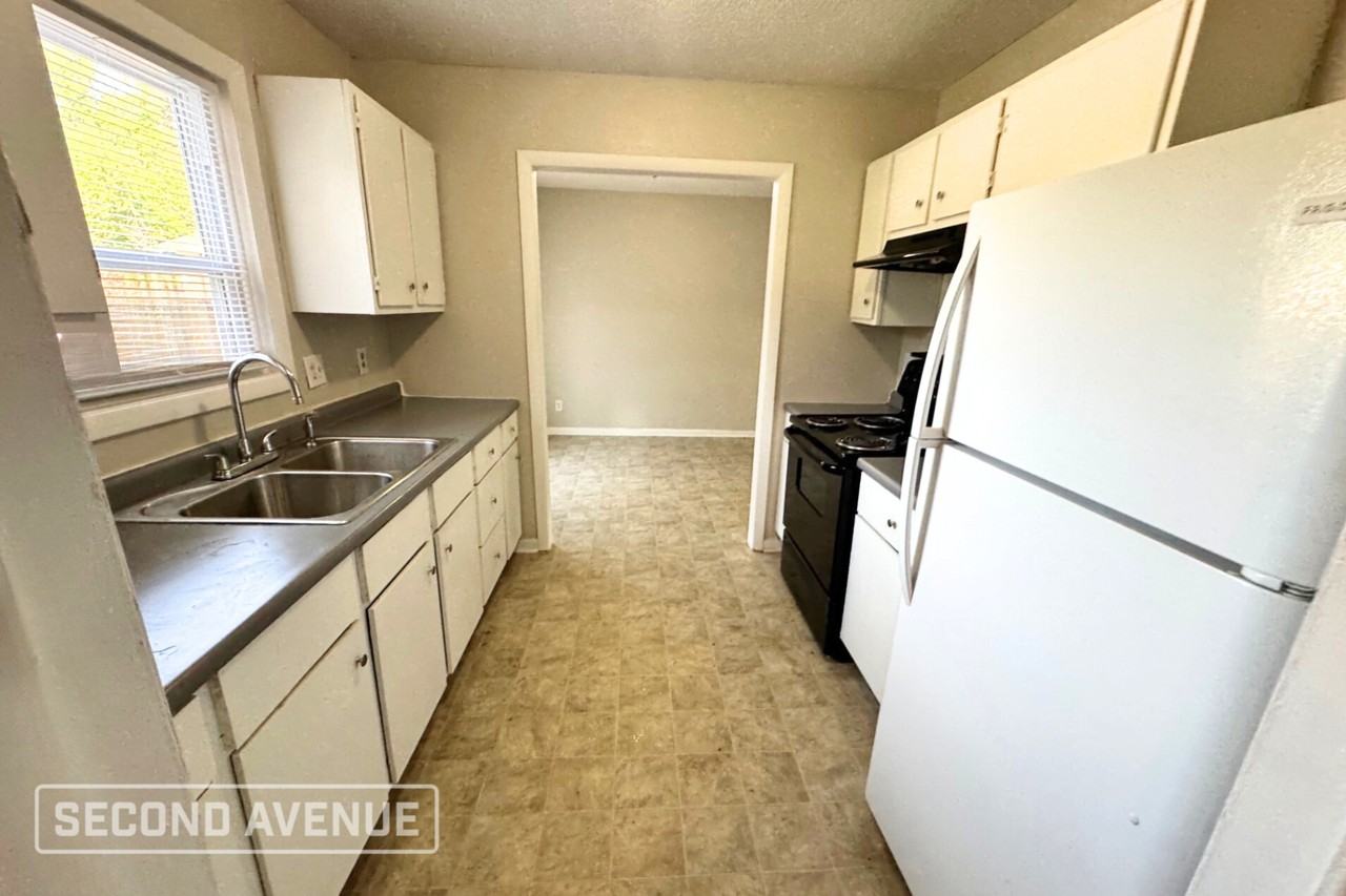 321 Nugget Ct - Photo 6 of 17