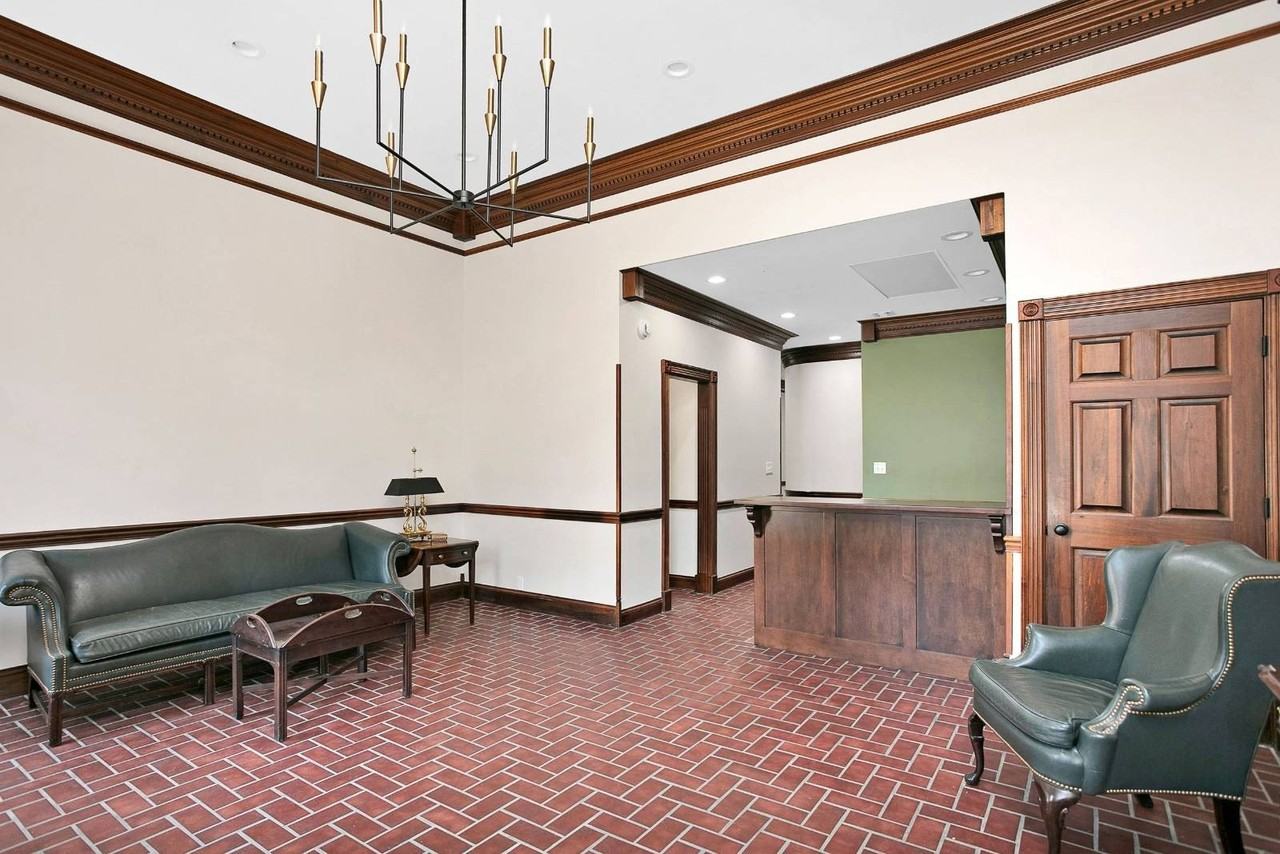 103 W Main St - Photo 2 of 30