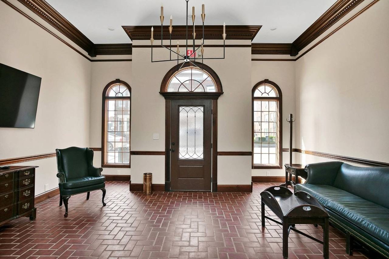 103 W Main St - Photo 3 of 30