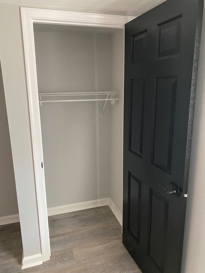 1212 Sherwood Ave - Photo 6 of 16