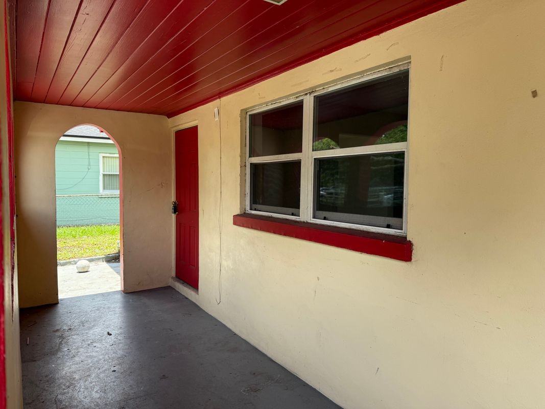 1450 Powhatan Ct - Photo 2 of 21