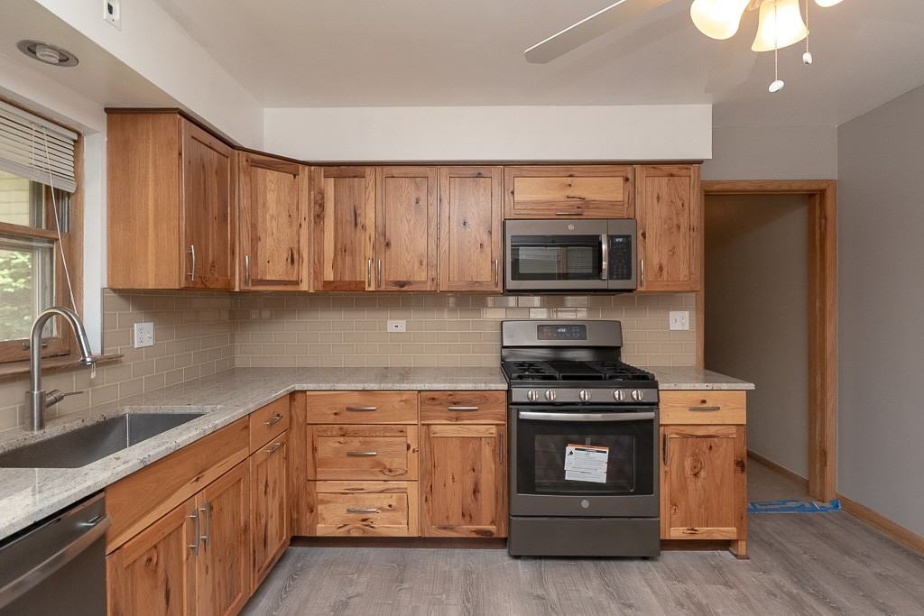 6408 W Raven St #1 - Photo 4 of 20