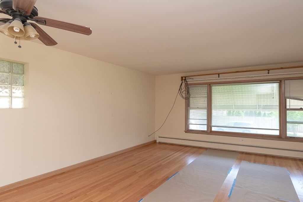 6408 W Raven St #1 - Photo 7 of 20
