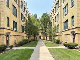 featured image of 2332 N Spaulding Ave #1A