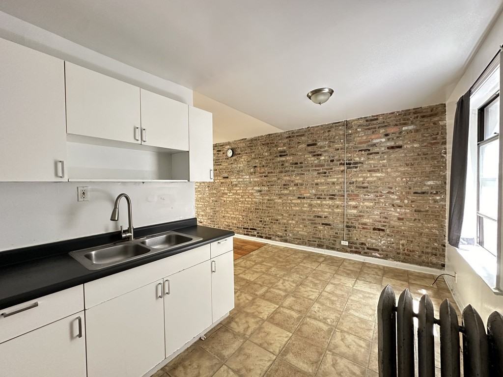 2332 N Spaulding Ave #1A - Photo 6 of 21