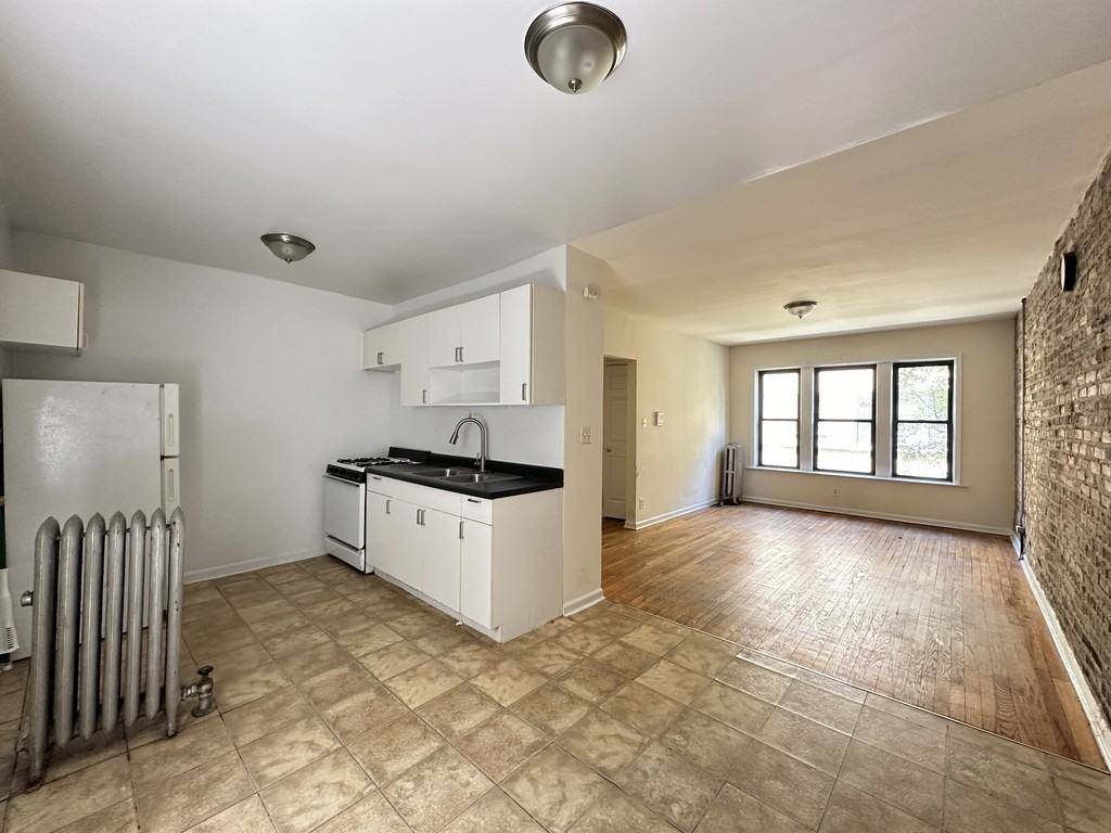 2332 N Spaulding Ave #1A - Photo 7 of 21
