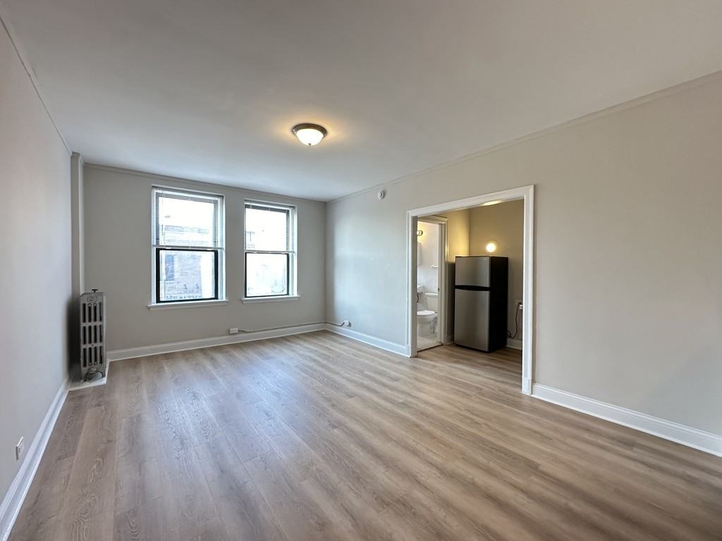 3335 W Diversey Ave #137 - Photo 7 of 21
