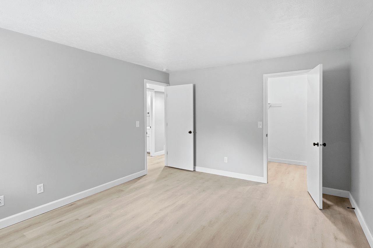 Mariemont Woods - Photo 6 of 44