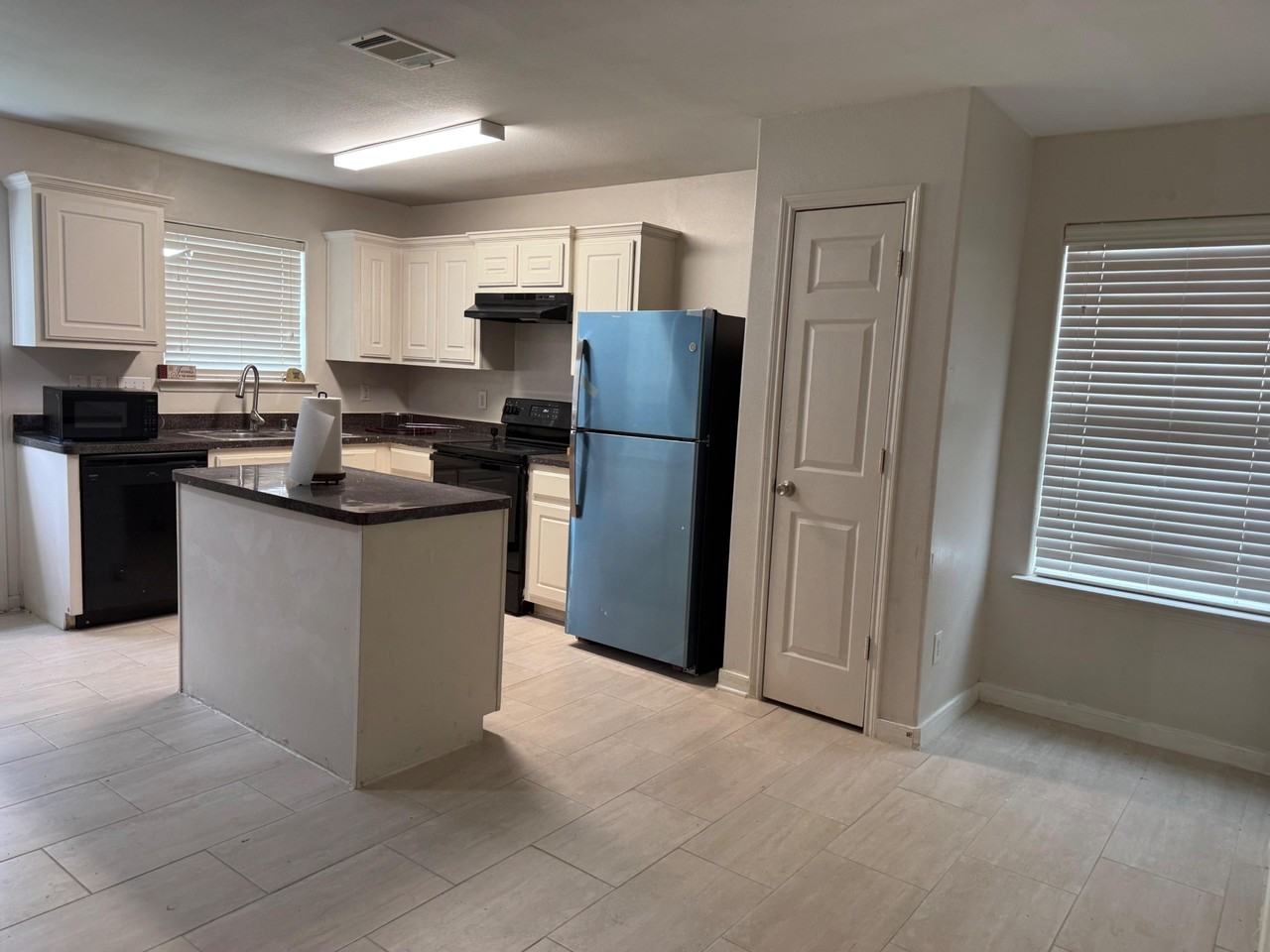 Wheatstone Ct - Photo 2 of 8