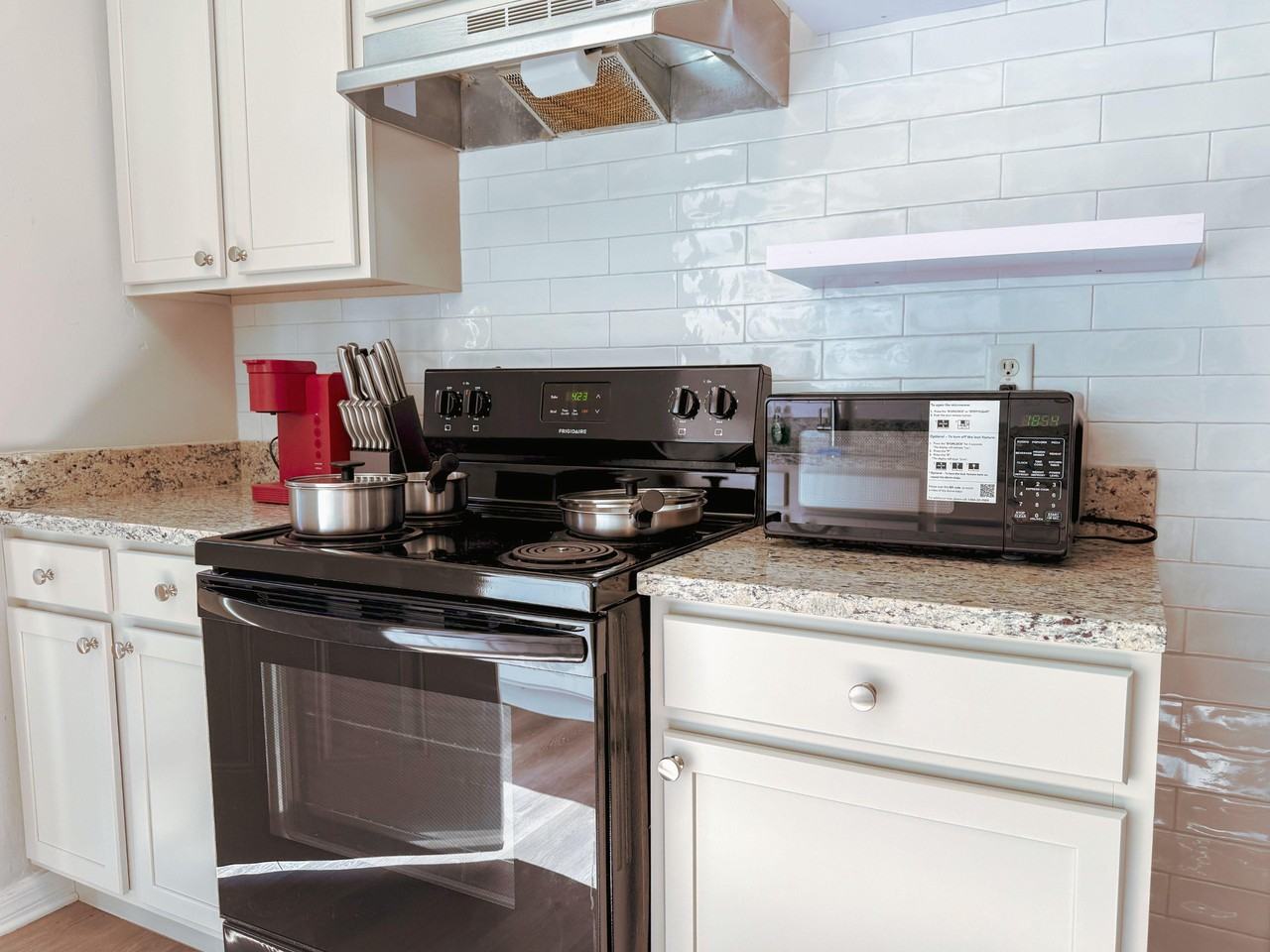 Hare Ave - Photo 3 of 17