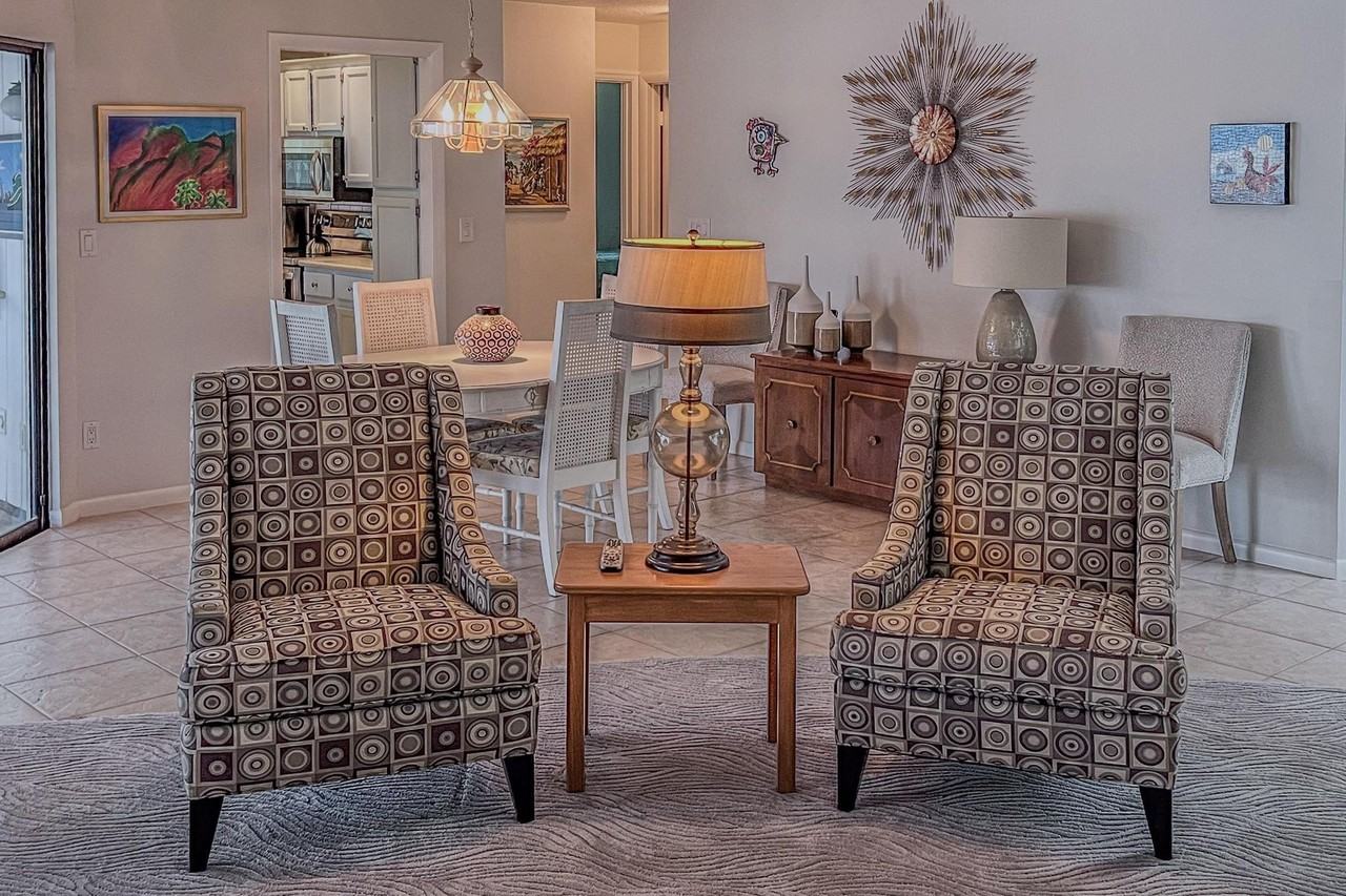 1127 E Seminole 11b Avenue #11B - Photo 4 of 33