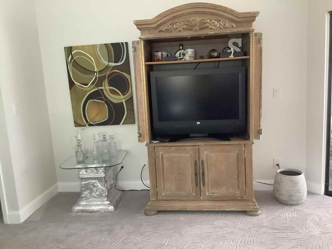 1127 E Seminole 11b Avenue #11B - Photo 5 of 33