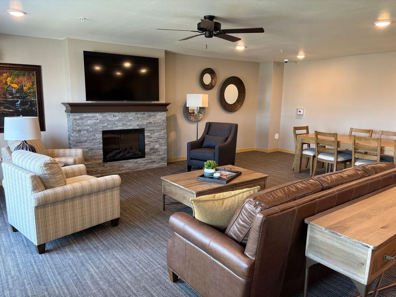 Hickory Grove Apartments (A) - Photo 6 of 20