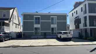 21 S Madison Ave - Photo 1 of 1
