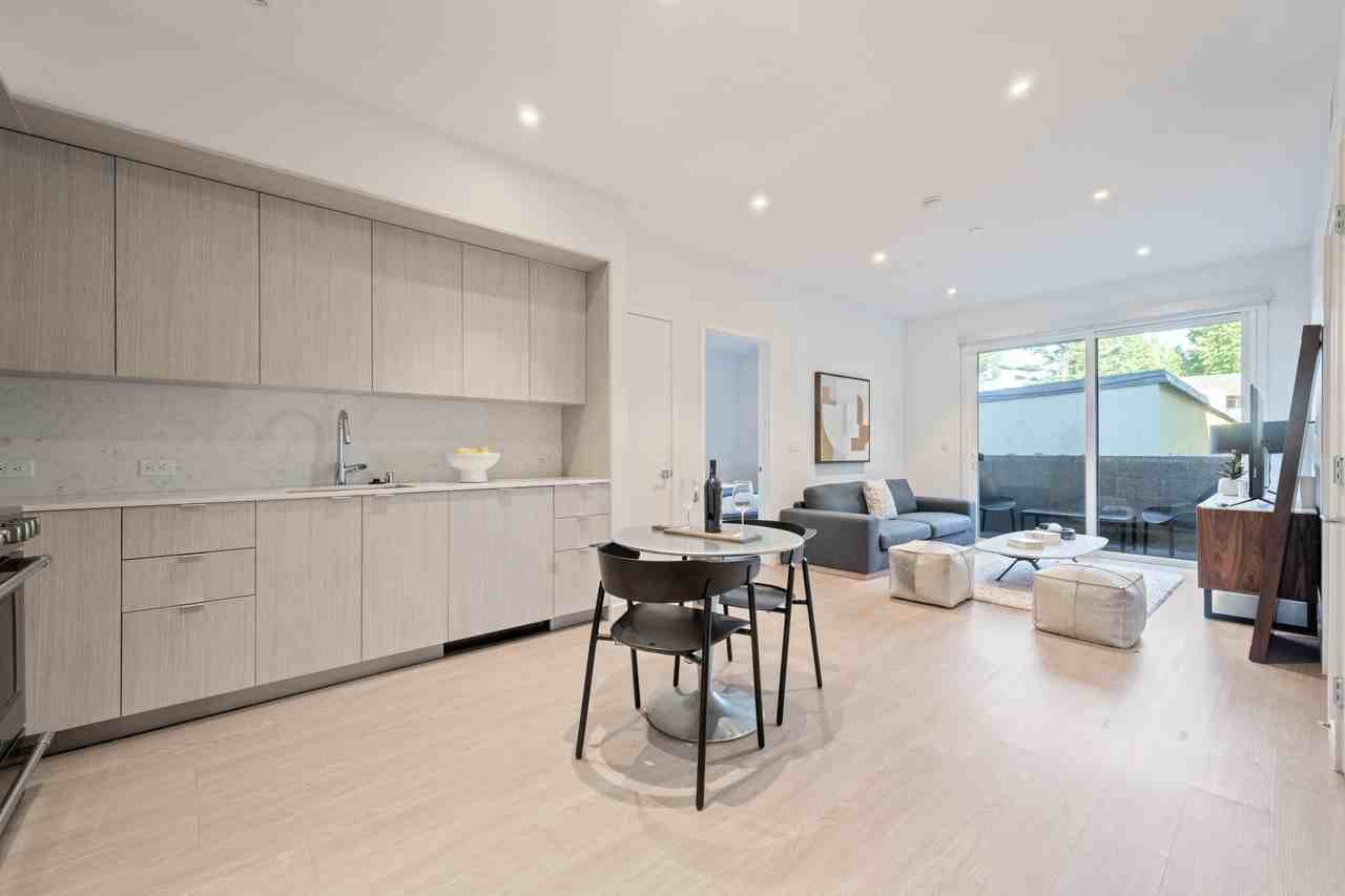 5851 W 88th St - Photo 5 of 45