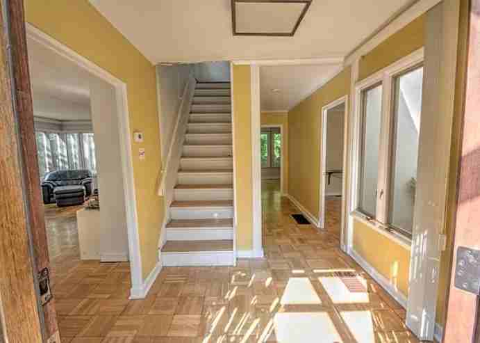 1013 Overbrook Road - Photo 2 of 16