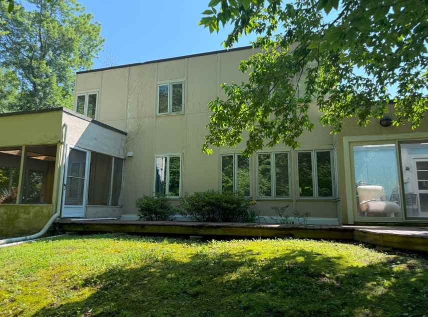 1013 Overbrook Road - Photo 3 of 16