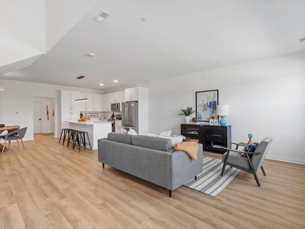 IVY Townhomes - Photo 7 of 26