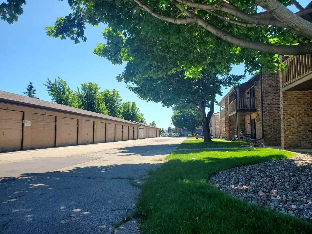 Bay Park Village Apartments - Photo 3 of 13